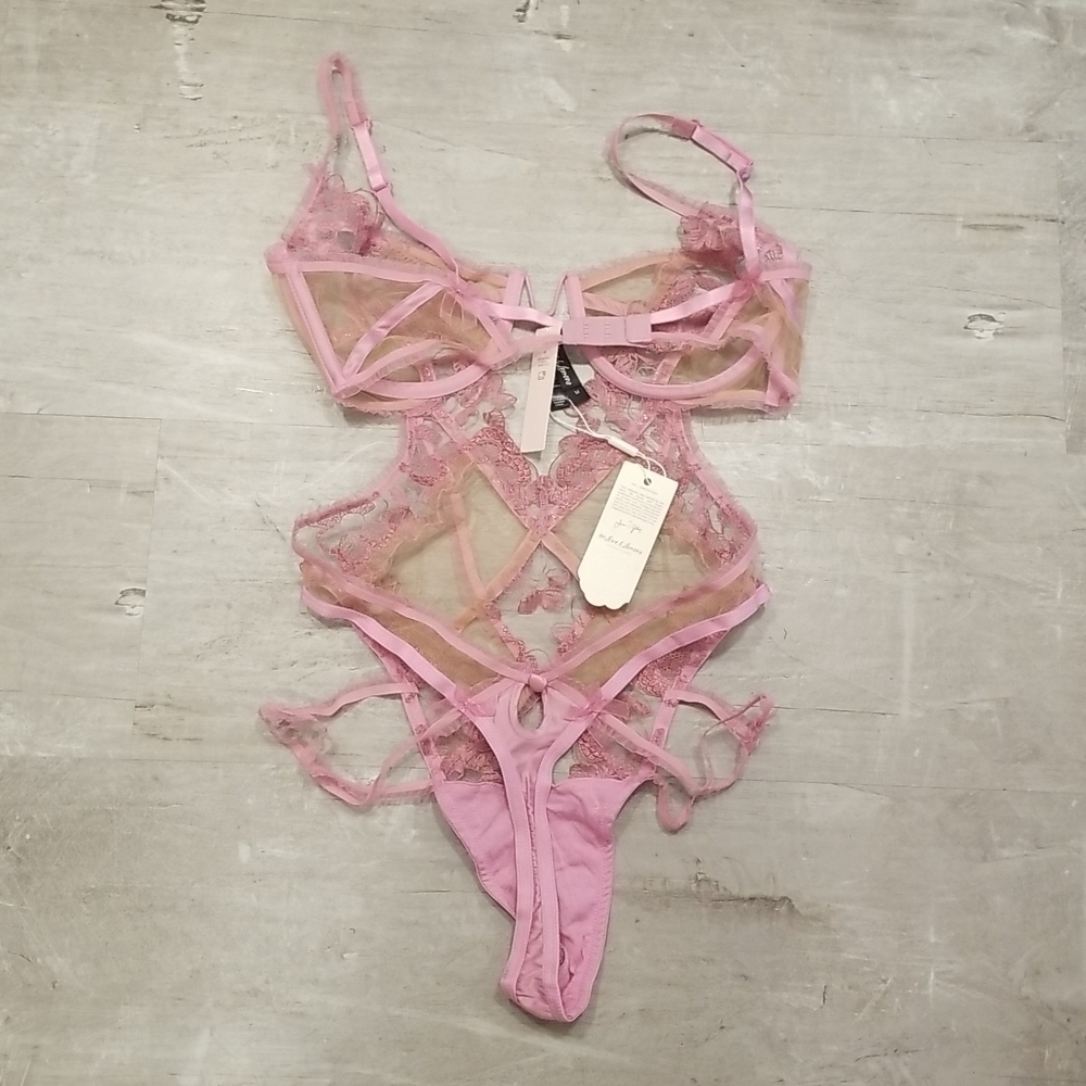 💕FOR LOVE AND LEMONS💕 Grace Bodysuit ~ Mauve Lace Medium M NWT - Picture 10 of 13